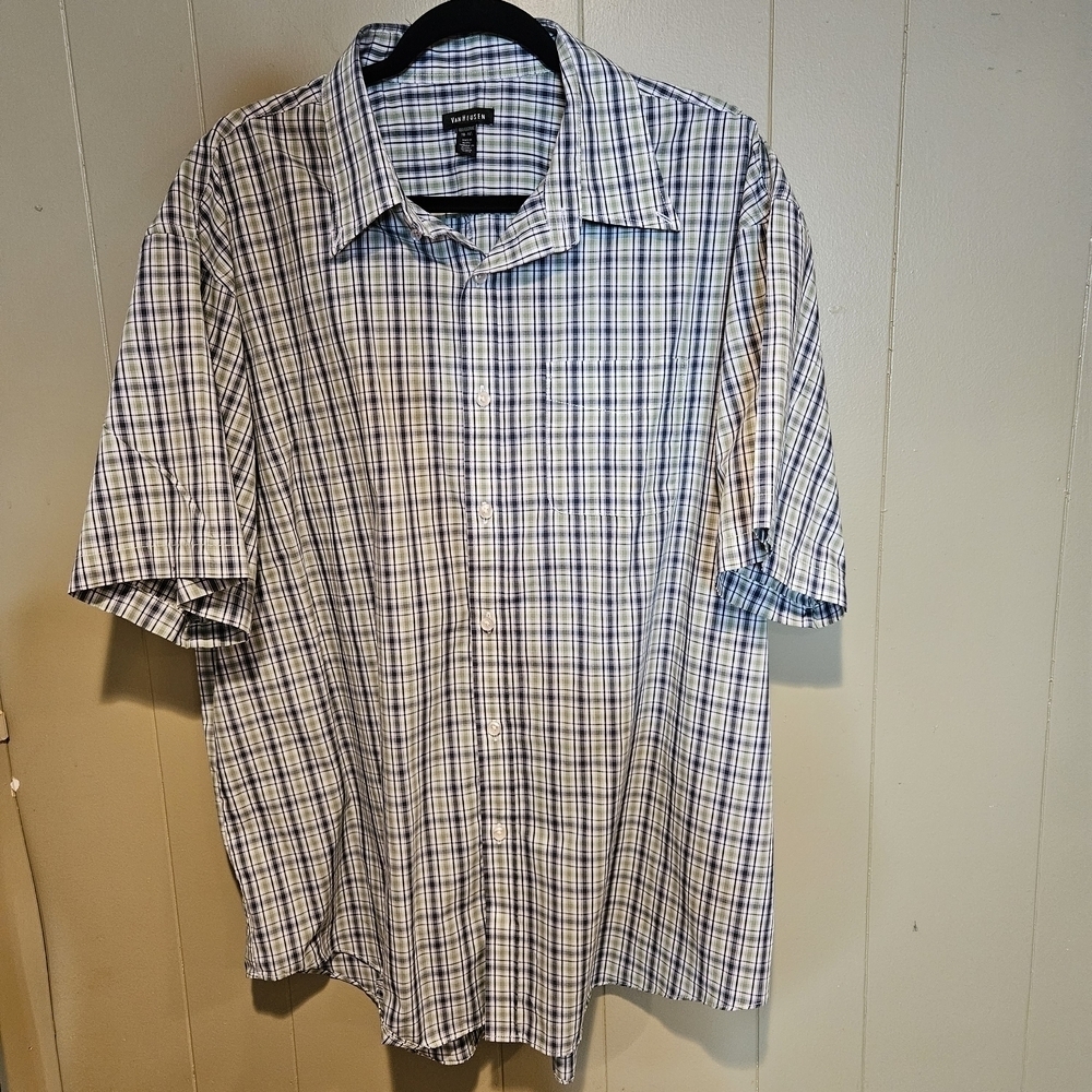 Van Heusen Green & Navy Plaid Button-Down Shirt Men’s 18–18½ | Classic Everyday